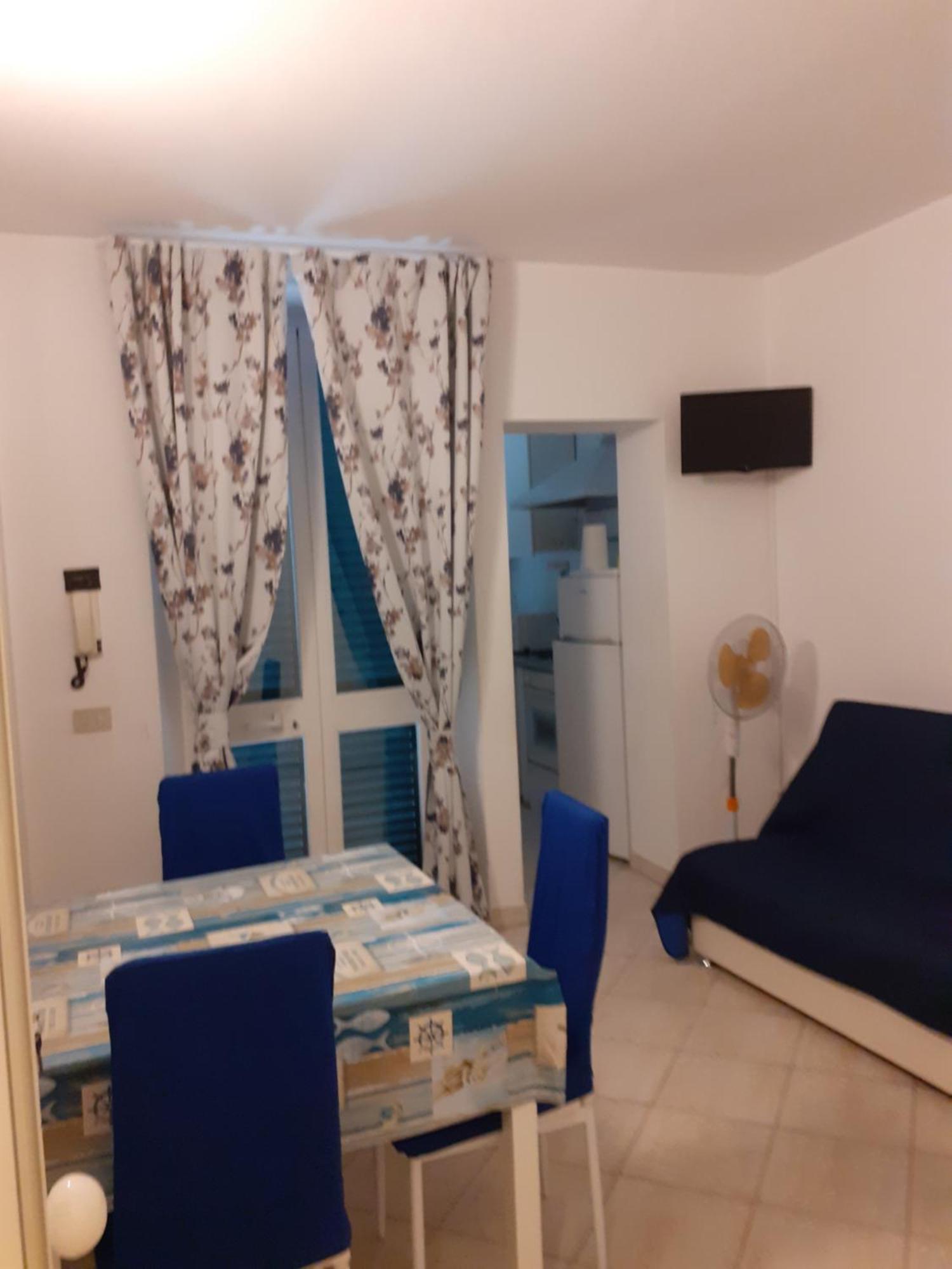 Il Gabbiano Apartment Виареджо Стая снимка