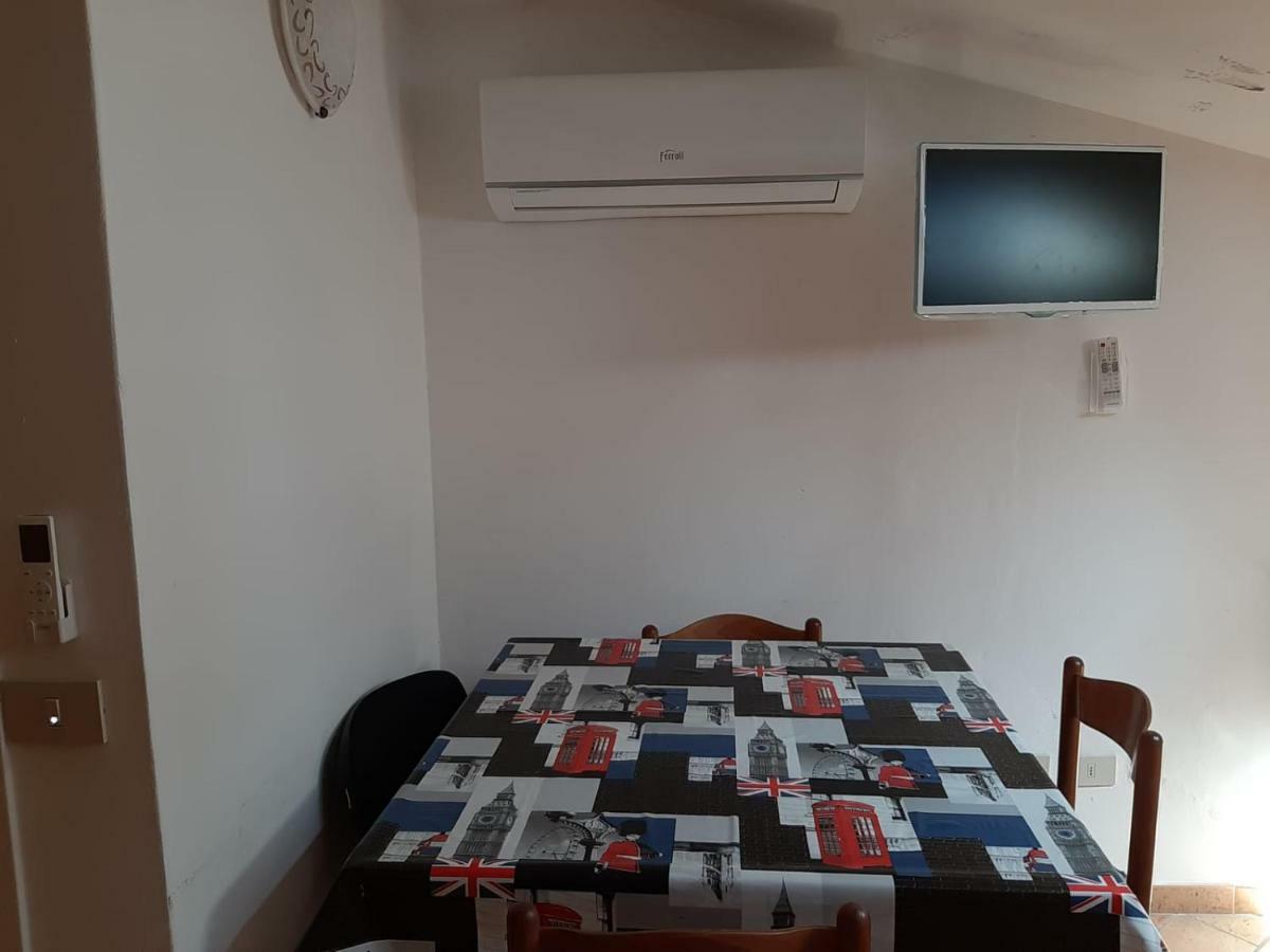 Il Gabbiano Apartment Виареджо Екстериор снимка
